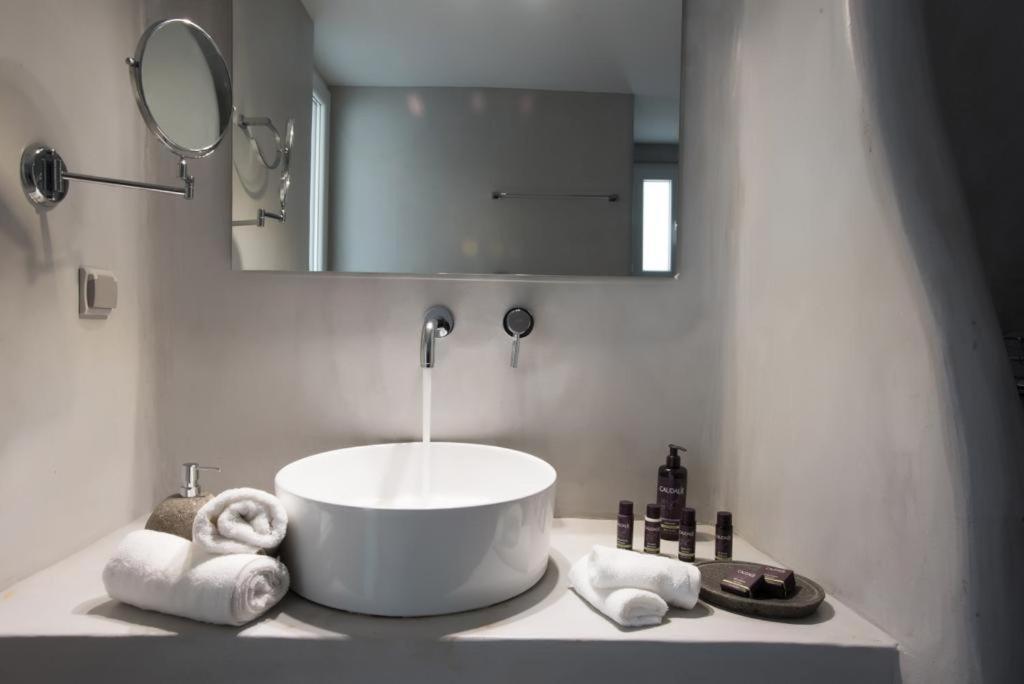 Jonaz Rooms & Suites Mykonos Town Buitenkant foto