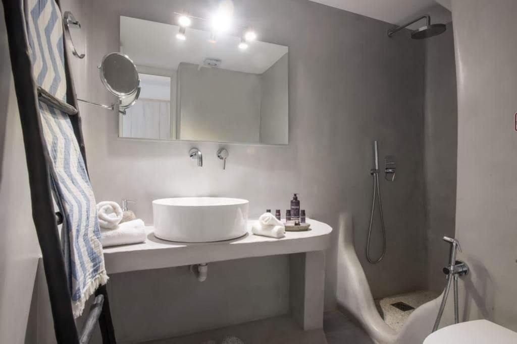Jonaz Rooms & Suites Mykonos Town Buitenkant foto